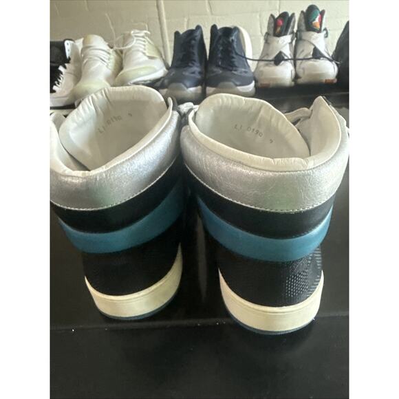 Size 9 Louis Vuitton High Top LI 0190 9 NBS240 - Picture 3 of 5